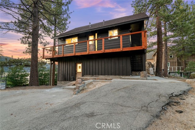 Detail Gallery Image 12 of 71 For 827 Penninsula, Big Bear Lake,  CA 92315 - 3 Beds | 2 Baths