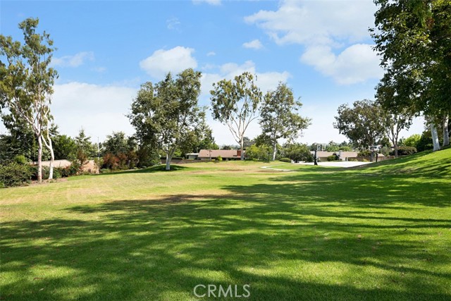 17 Silver Crescent, Irvine CA: https://media.crmls.org/medias/85d55d57-8c59-40c6-b73a-edeebe1a3d31.jpg