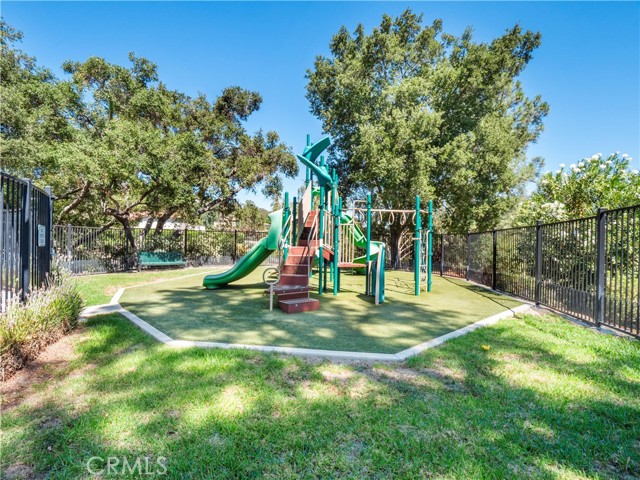 Image 74 of 75 For 24512 Skyridge Drive