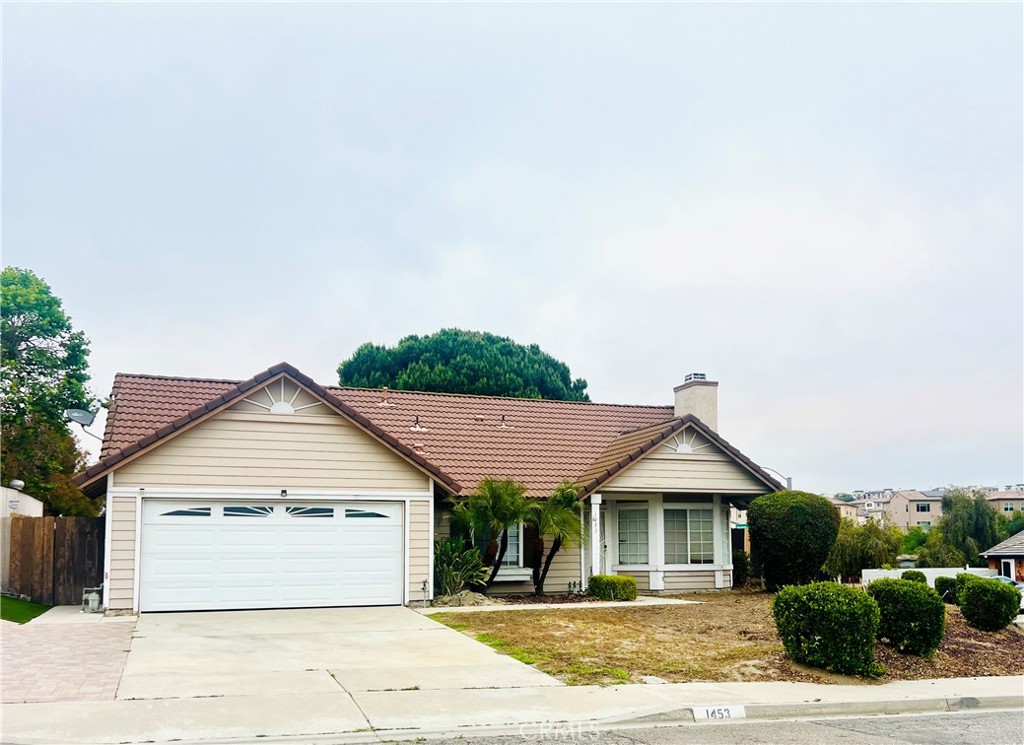 1453 Grey Oaks Court