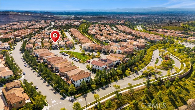 146 Bellini, Irvine CA: https://media.crmls.org/medias/85d6de66-b671-4356-a24b-3429983d1b7b.jpg