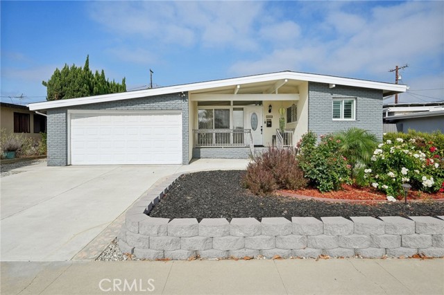 Detail Gallery Image 1 of 1 For 24001 Fulmar Ave, Torrance,  CA 90501 - 3 Beds | 2 Baths