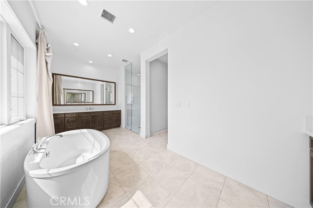 53 Eider Run, Irvine CA: https://media.crmls.org/medias/85d806b1-72ac-478e-b1ed-74488c8364bd.jpg
