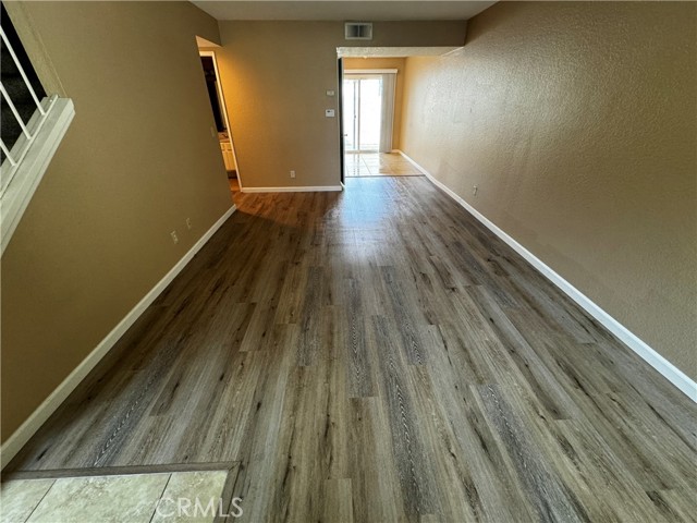 Detail Gallery Image 3 of 10 For 430 Sellers St #7,  Glendora,  CA 91741 - 2 Beds | 1/1 Baths