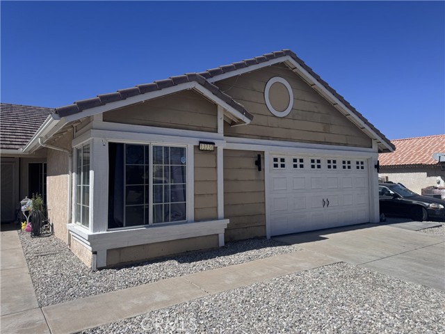 Detail Gallery Image 2 of 11 For 13230 Brant, Victorville,  CA 92392 - 4 Beds | 2 Baths