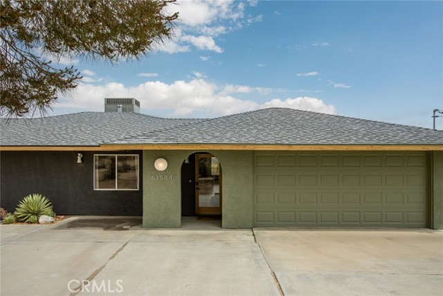 61584 Pueblo Trail, Joshua Tree CA: https://media.crmls.org/medias/85d88b52-2b24-41c2-b8ed-2714a3abf61b.jpg