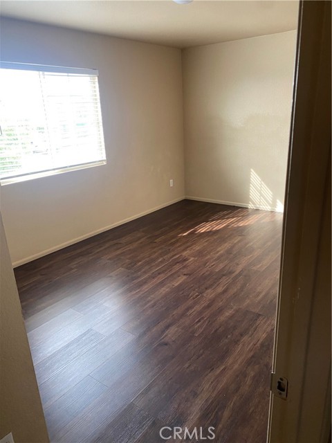 15618 Choctaw Street, Victorville CA: https://media.crmls.org/medias/85d9be38-3410-4482-82be-62c0f3b4826b.jpg