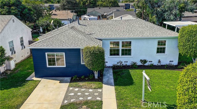 2059 N Greenbrier Rd, Long Beach, CA 90815