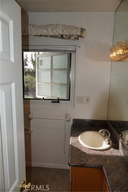 Detail Gallery Image 33 of 54 For 1200 Oakwood Dr, San Marino,  CA 91108 - 4 Beds | 3/1 Baths