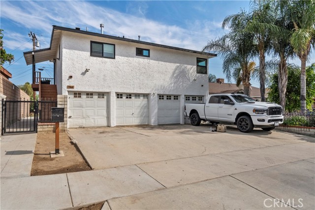 766 Harding Ave, San Fernando CA: https://media.crmls.org/medias/85dab98d-8848-4259-aaef-6fad04baf2c2.jpg