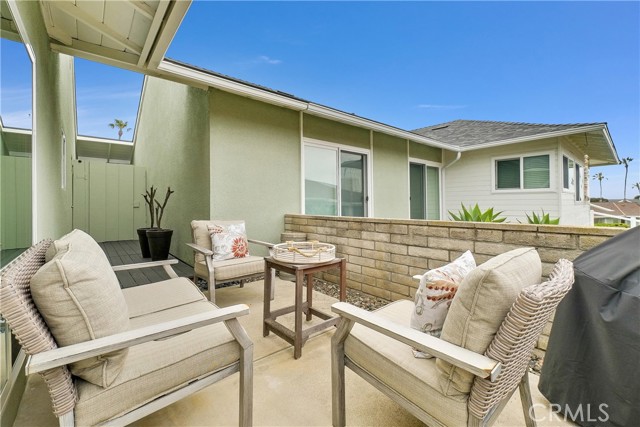 Patio for entertaining and enjoying the view and ocean breezes