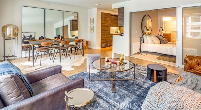 Detail Gallery Image 2 of 75 For 150 Van Ness Ave #0522,  San Francisco,  CA 94102 - 1 Beds | 1 Baths