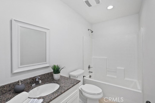 29305 Catalpa, Lake Elsinore CA: https://media.crmls.org/medias/85dd2adb-06f1-40ff-bbfd-344c14277354.jpg