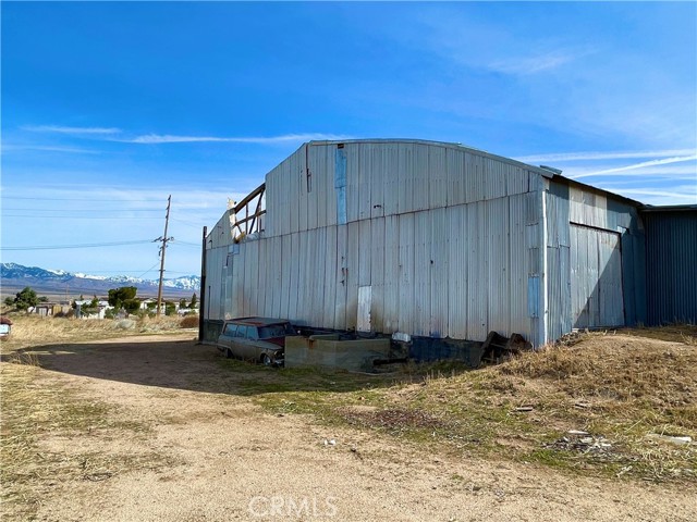 Detail Gallery Image 3 of 9 For 49357 W. Avenue D, Lake Hughes,  CA 93536 - – Beds | – Baths