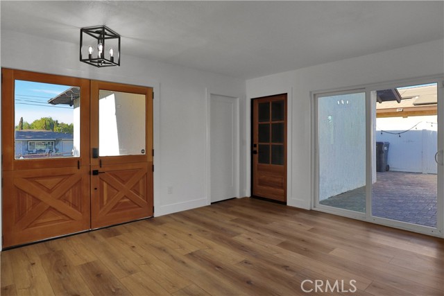 Dining area with sliders to the side yard