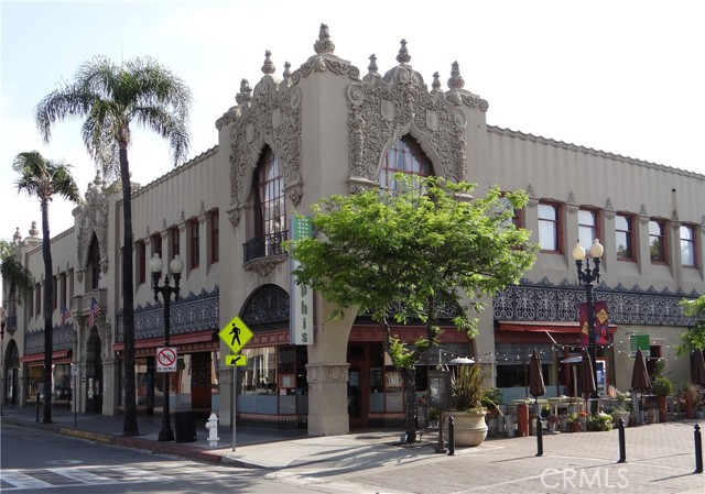 1003 W Myrtle Street, Santa Ana CA: https://media.crmls.org/medias/85df2bc5-5960-4db1-9720-2325905a448d.jpg