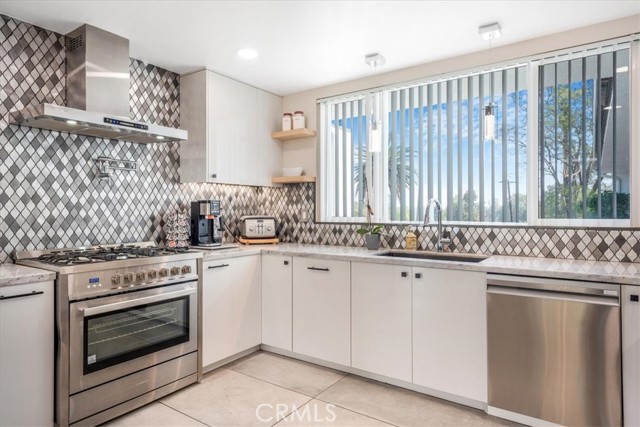Detail Gallery Image 16 of 39 For 10220 Balmoral Ct, Riverside,  CA 92503 - 3 Beds | 2 Baths