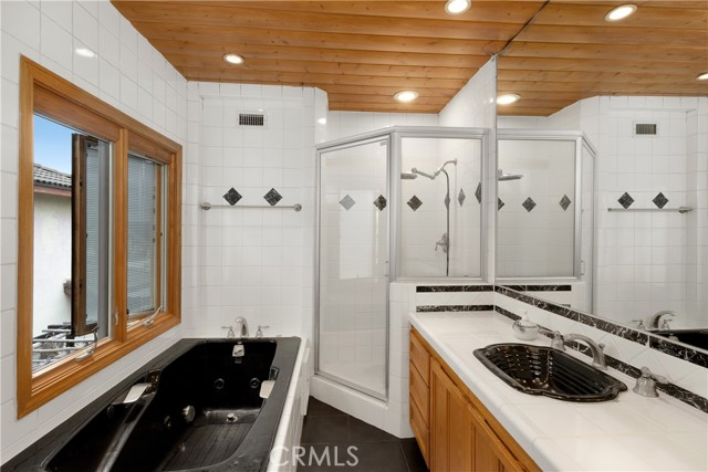 Detail Gallery Image 24 of 36 For 1956 Flamingo Dr, Costa Mesa,  CA 92626 - 4 Beds | 3 Baths