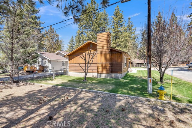 Detail Gallery Image 27 of 32 For 461 N Shore Dr, Big Bear City,  CA 92314 - 3 Beds | 2 Baths