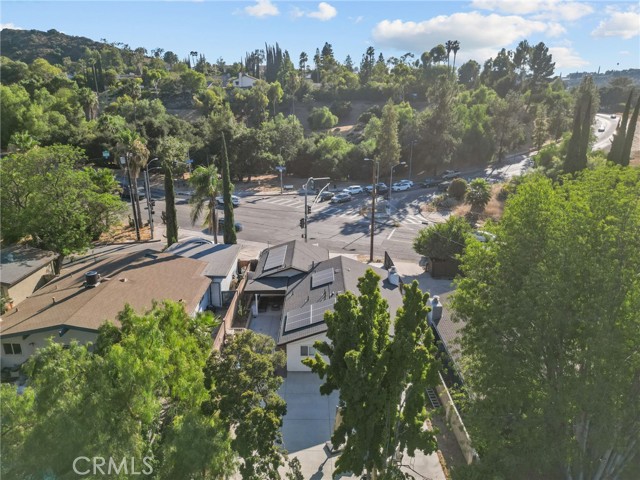 Detail Gallery Image 4 of 19 For 4700 Topanga Canyon Bld, Woodland Hills,  CA 91364 - 3 Beds | 2 Baths