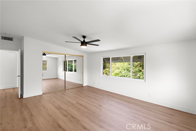 Image 26 of 43 For 22622 La Quinta Drive