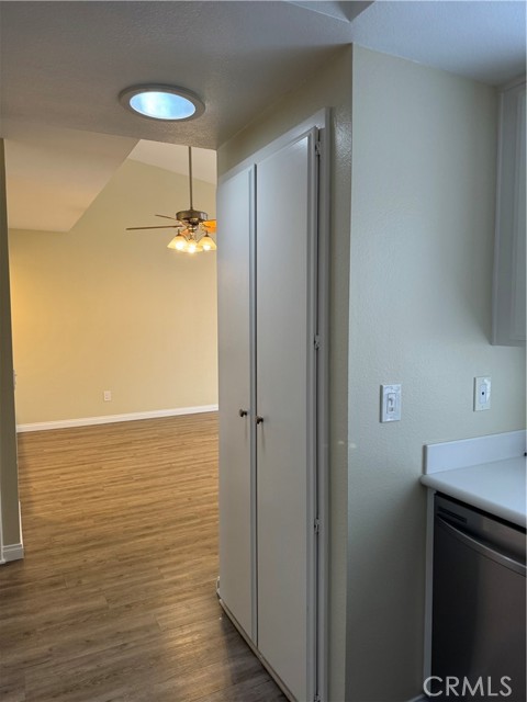 Detail Gallery Image 12 of 17 For 8566 Trinity #819C,  Huntington Beach,  CA 92646 - 2 Beds | 2 Baths