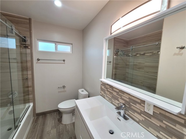 Detail Gallery Image 22 of 40 For 5939 Vanalden Ave, Tarzana,  CA 91356 - 3 Beds | 2 Baths