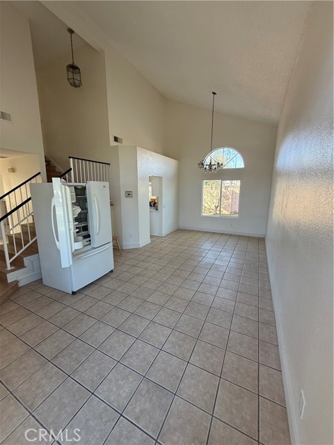 Detail Gallery Image 6 of 41 For 172 E Manchester, San Bernardino,  CA 92408 - 6 Beds | 3 Baths