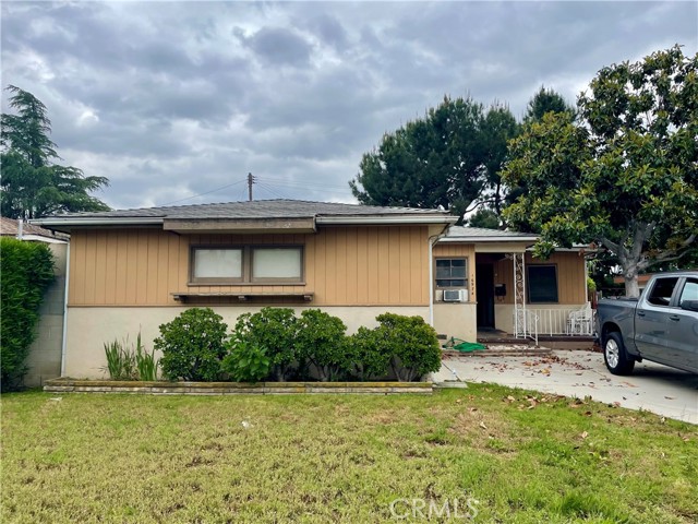 MLS# DW23084041