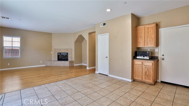 1765 Yvonne Court, Riverside CA: https://media.crmls.org/medias/85e2c5be-b8b4-4cd5-9328-83952dbf4685.jpg