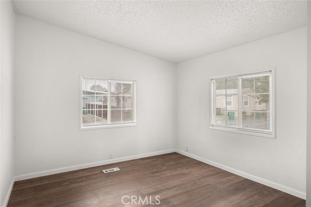 Detail Gallery Image 19 of 31 For 3541 via Medio, Chico,  CA 95973 - 3 Beds | 2 Baths