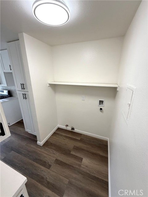 23017 Via Pimiento, Mission Viejo CA: https://media.crmls.org/medias/85e3025d-b09a-4ca6-bbb9-6f475bff6219.jpg