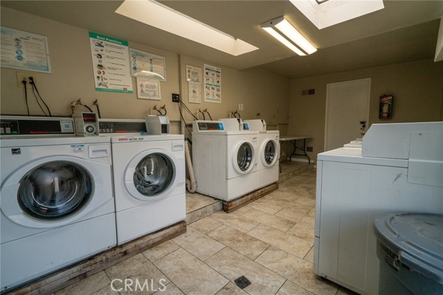 Detail Gallery Image 21 of 23 For 1010 Clearbrook Ln, Vista,  CA 92084 - – Beds | – Baths