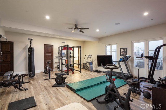 Detail Gallery Image 24 of 34 For 25 Blue Grass, Irvine,  CA 92603 - 6 Beds | 6/3 Baths