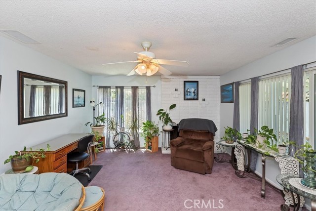 Detail Gallery Image 9 of 42 For 8676 Limestone Dr, Riverside,  CA 92504 - 3 Beds | 3 Baths