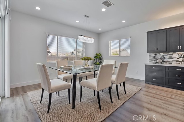 1734 Lester Avenue, Clovis CA: https://media.crmls.org/medias/85e54ca4-d881-4ab6-877f-293eb769242b.jpg