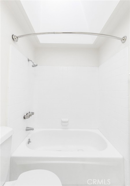 Detail Gallery Image 36 of 67 For 16293 Wayfarer Ln, Huntington Beach,  CA 92649 - 5 Beds | 3/1 Baths