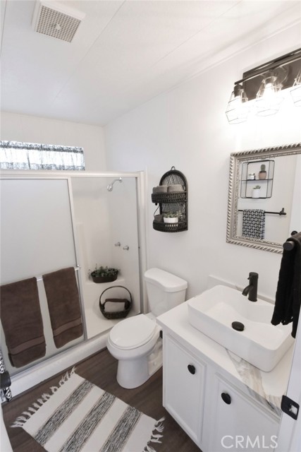 Detail Gallery Image 13 of 42 For 43715 Payne Ave, Hemet,  CA 92544 - 2 Beds | 2 Baths