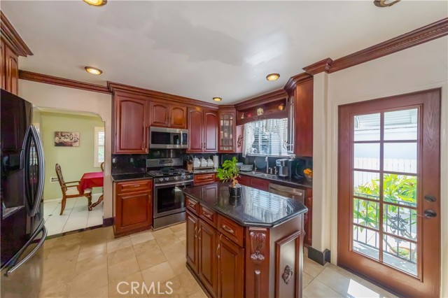 Kitchen to backyard and dining room