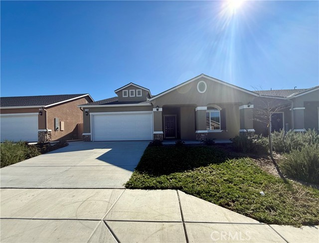 Detail Gallery Image 2 of 16 For 1200 Orange St, Avenal,  CA 93204 - 3 Beds | 2 Baths