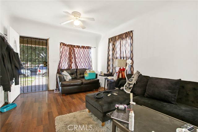 Image 3 for 137 W 92Nd St, Los Angeles, CA 90003