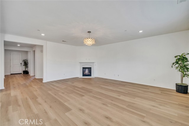 Detail Gallery Image 8 of 43 For 7903 Burrington St, Corona,  CA 92880 - 5 Beds | 3 Baths