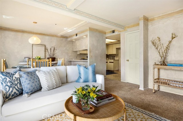 Detail Gallery Image 3 of 29 For 2221 King Ct #12,  San Luis Obispo,  CA 93401 - 2 Beds | 1/1 Baths