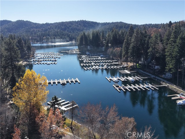 Detail Gallery Image 47 of 71 For 27657 Peninsula #110 Dr, Lake Arrowhead,  CA 92352 - 4 Beds | 2/1 Baths