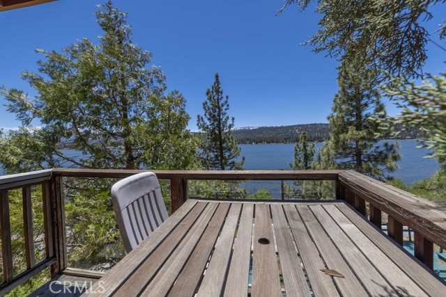 Detail Gallery Image 31 of 50 For 304 Big Bear Trail, Fawnskin,  CA 92333 - 3 Beds | 3 Baths