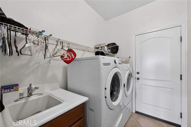 Detail Gallery Image 25 of 52 For 39823 Payton Ct, Murrieta,  CA 92563 - 5 Beds | 3 Baths