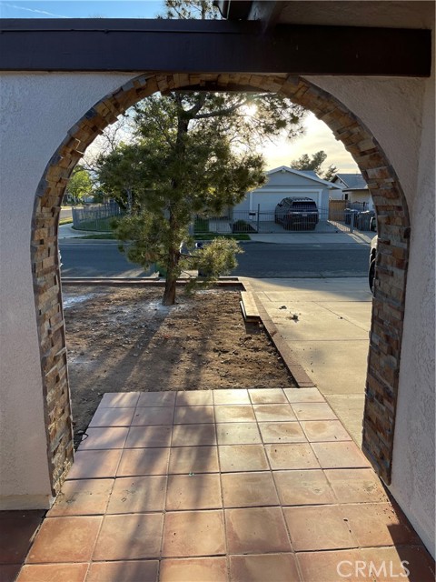 Detail Gallery Image 4 of 49 For 37800 Rudall Ave, Palmdale,  CA 93550 - 3 Beds | 2 Baths