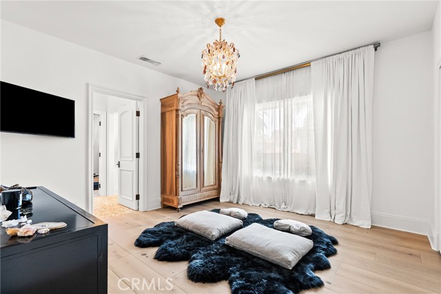 23477 Park Colombo, Calabasas CA: https://media.crmls.org/medias/85eae853-b319-4999-a03f-93eb1a223859.jpg