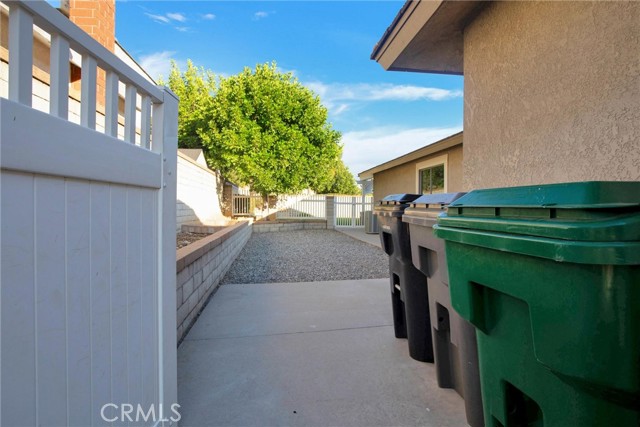 2963 Falconberg Drive, La Verne CA: https://media.crmls.org/medias/85eb85a2-9662-4ecc-977f-1b089c162d9f.jpg