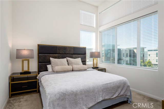 Detail Gallery Image 11 of 22 For 164 Unity, Irvine,  CA 92614 - 4 Beds | 3/1 Baths